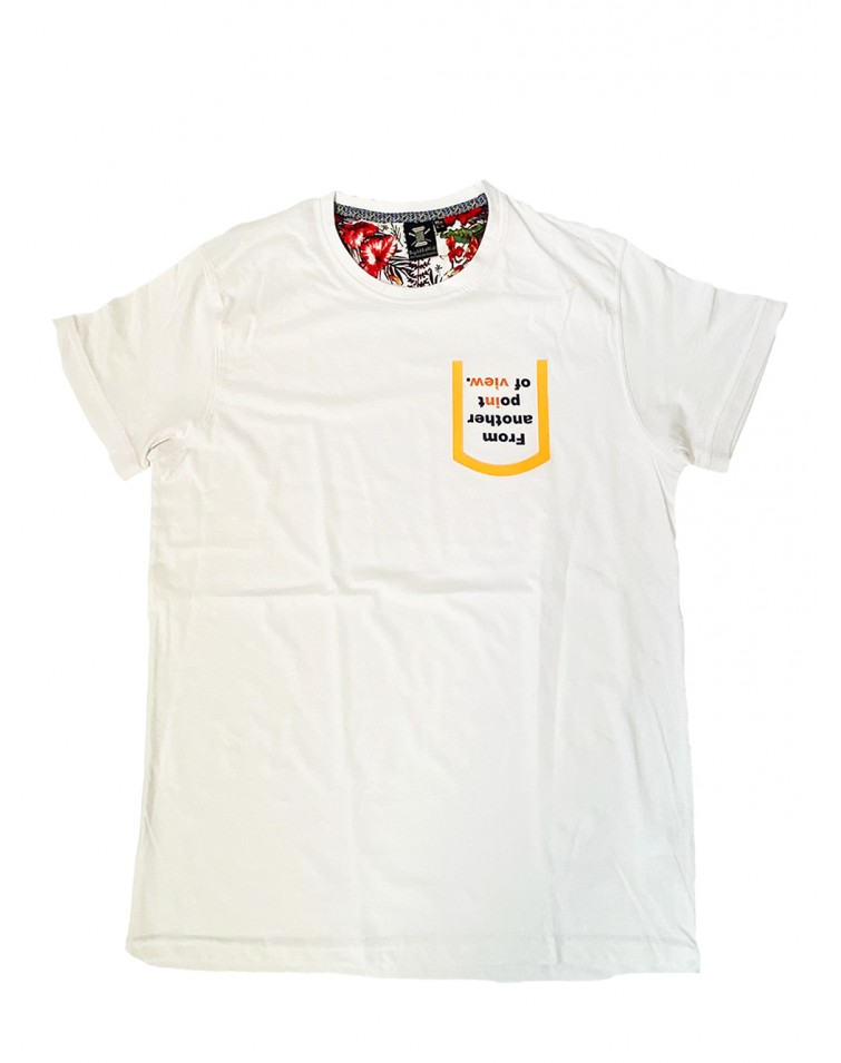 T-SHIRT POINT OF VIEW